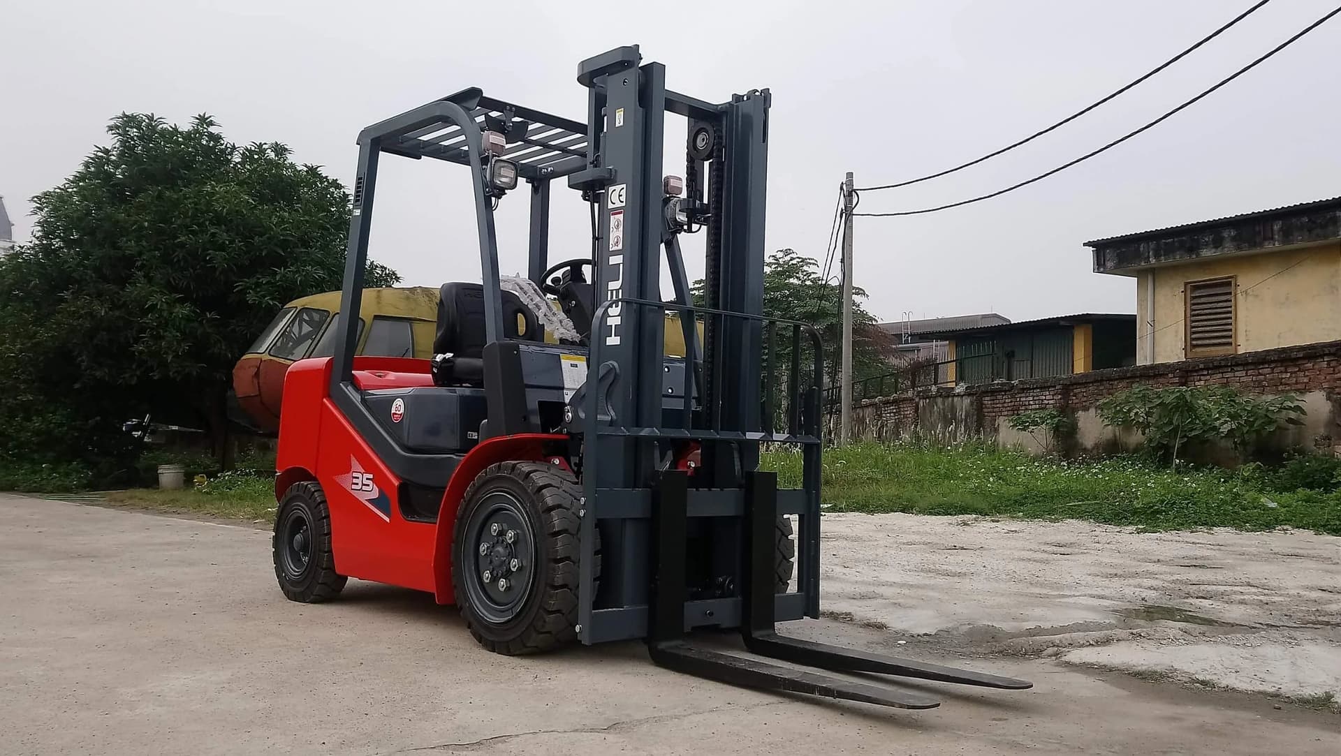 XE NÂNG TẠI HẢI PHÒNG-XE NÂNG HELI