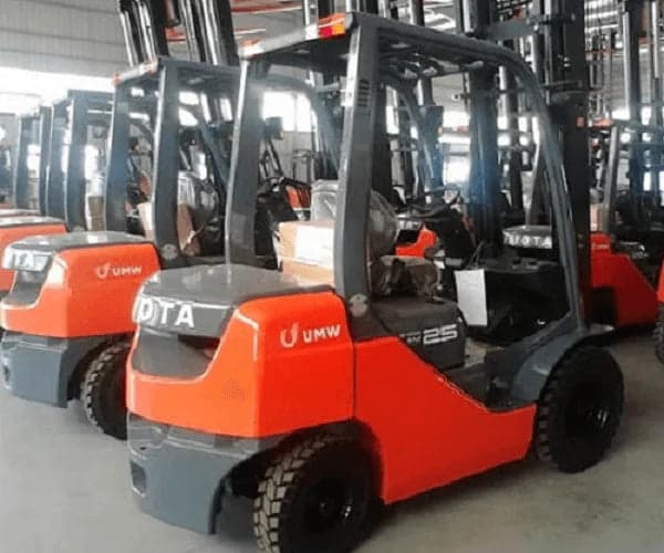 XE NÂNG TOYOTA XUẤT XỨ NHẬT BẢN